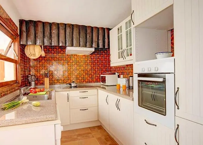 Modern In With Private Pool *