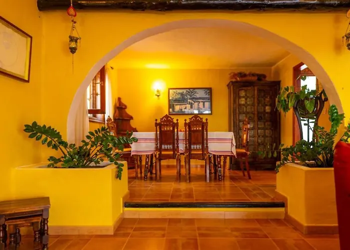 Modern In With Private Pool *