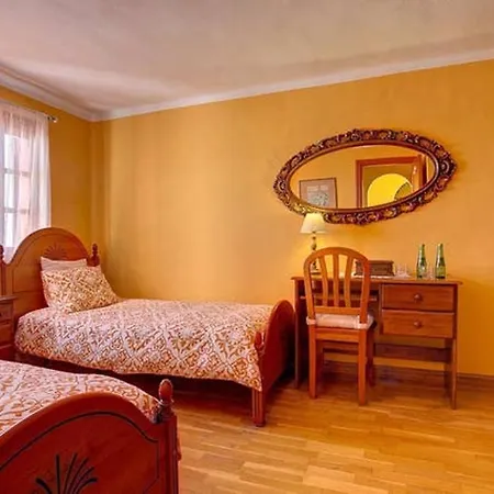 Modern In With Private Pool Villa Nazaret