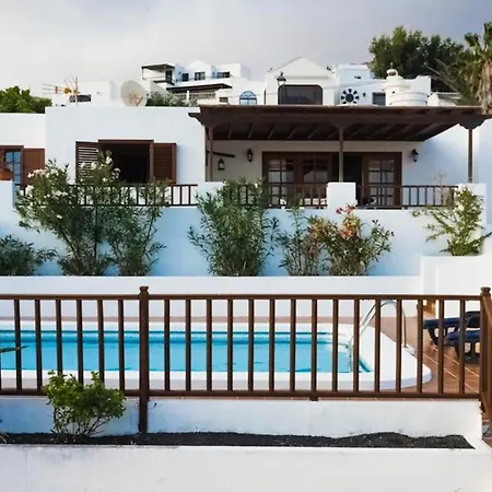 Modern In With Private Pool