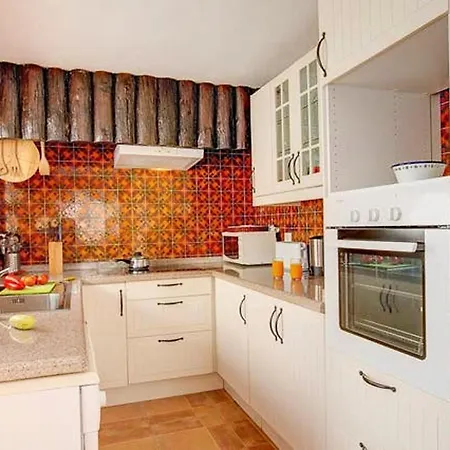 Modern In With Private Pool *